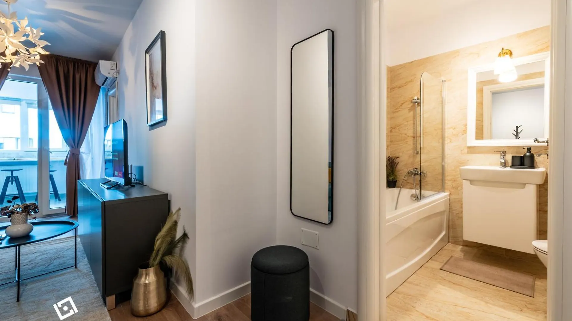 Central Residence Apartment 911B2 Bucharest